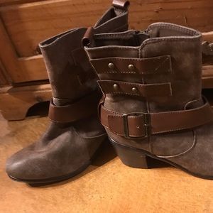 Dollhouse Chunky Boot!